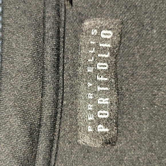 Vintage. Made in USA. Perry Ellis Portfolio.  Thick Modal/Polyester Tee Shirt. L - Picture 7 of 13